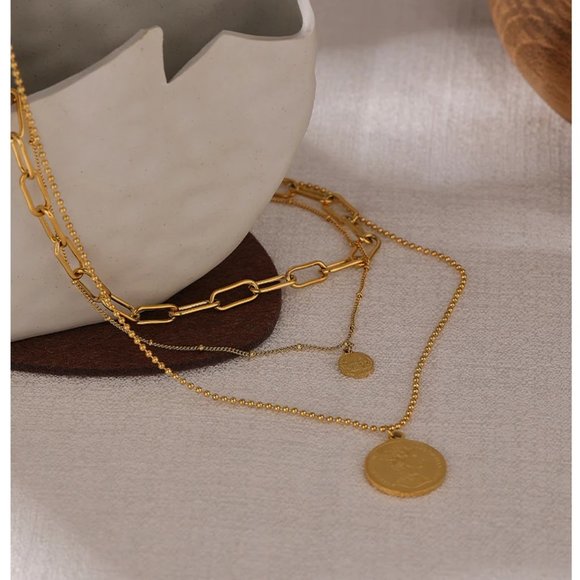 18K Gold Plated Queen Elizabeth Vintage Coin Link Chain Triple Layer Necklace - Picture 7 of 7
